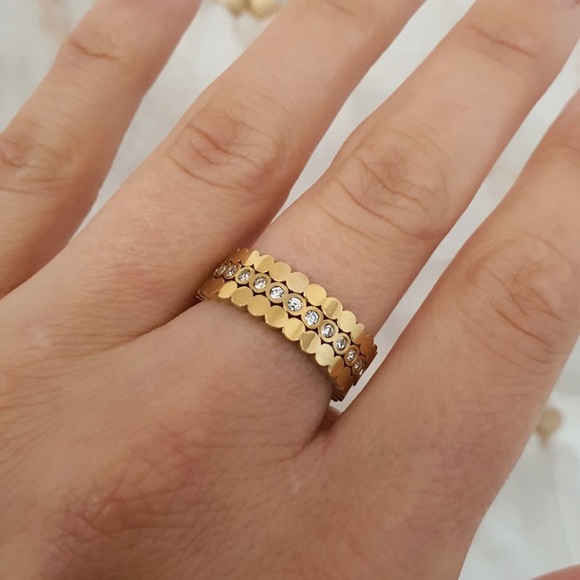 CZ Set Ring - Picture 2 of 5